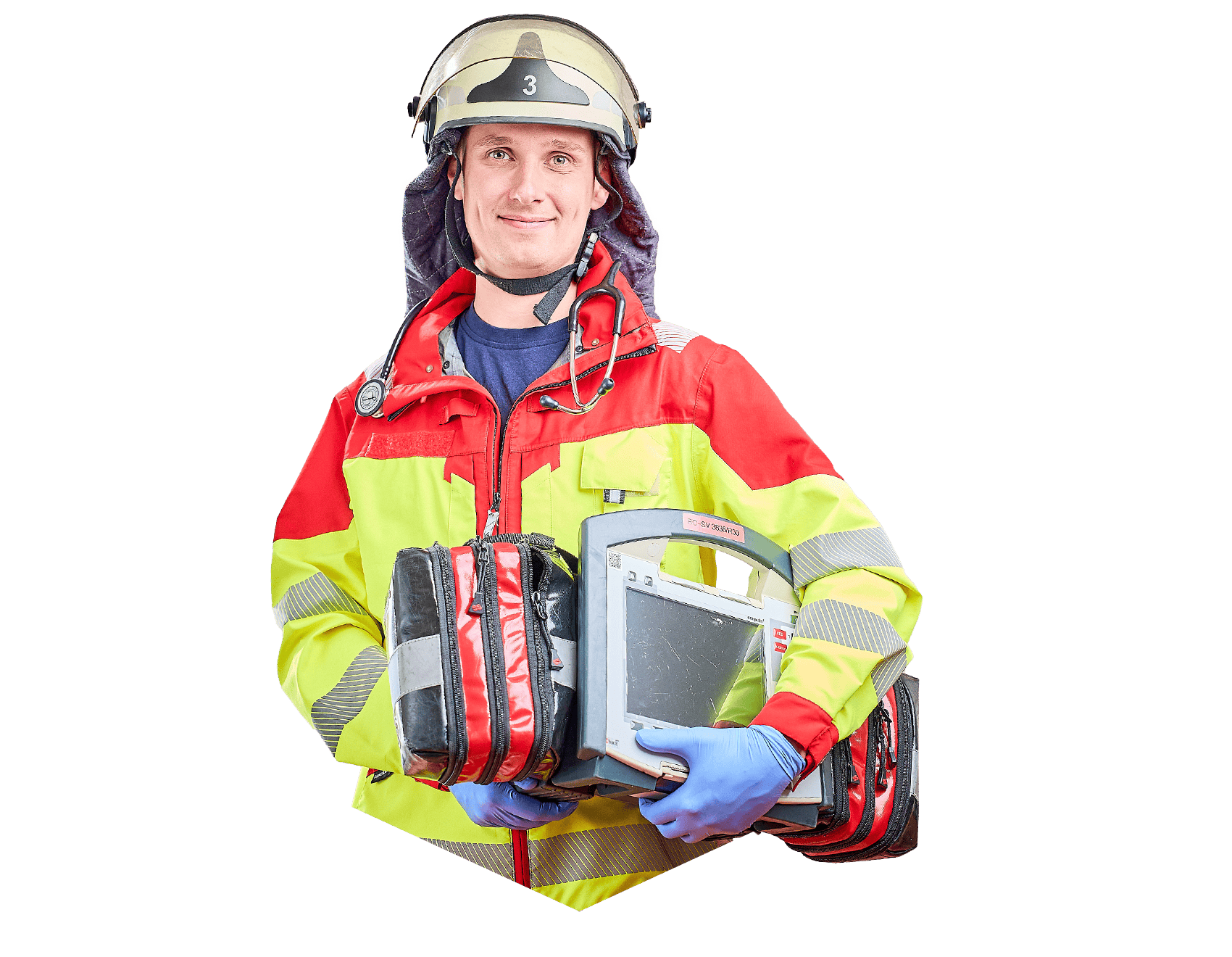 Ein Rettungssanitäter in Uniform mit Helm, Stethoskop und tragbarem EKG-Gerät in der Hand.